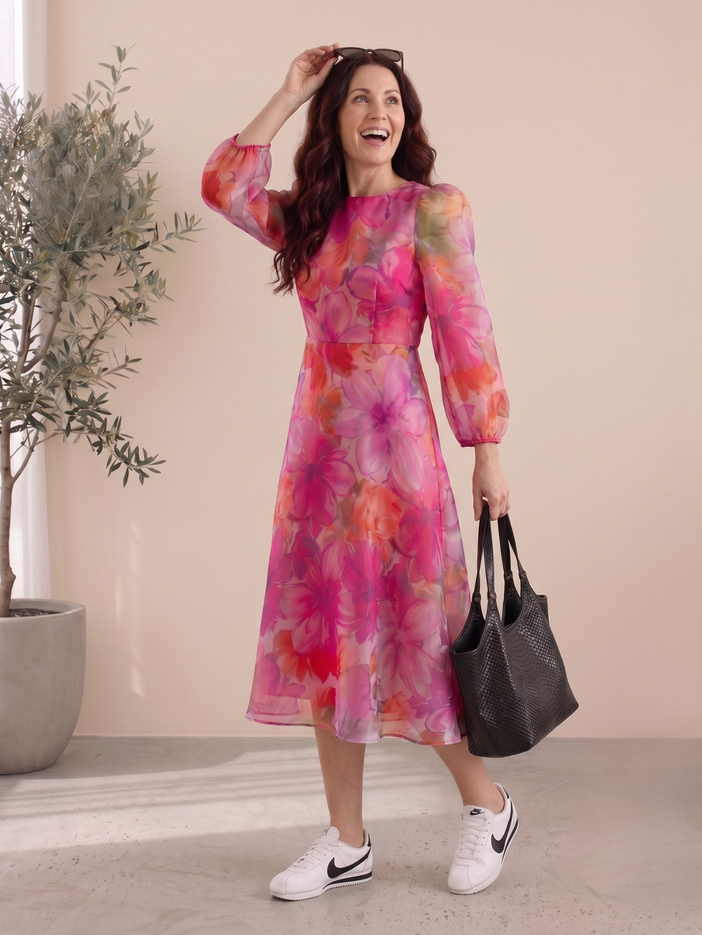 Seralyn – Floral Flow Midi Dress