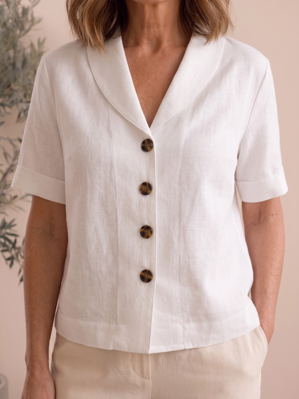Aveline – Tailored Linen Button Blouse