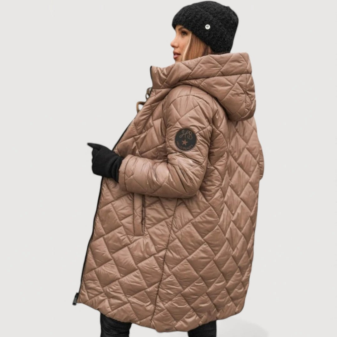 Lenara – Timeless Quilted Coat