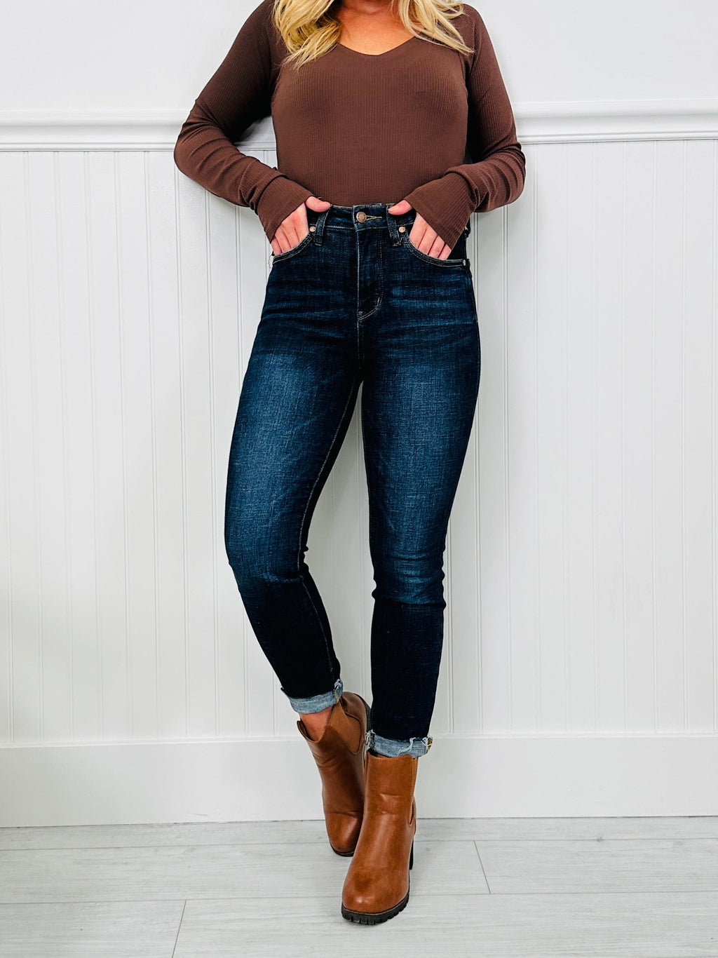 Elara –  Sculpt & Lift Skinny Jeans