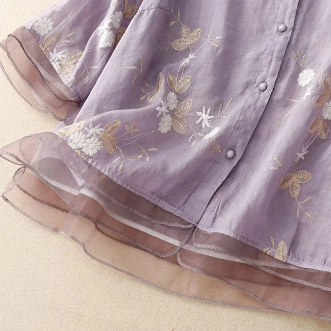 Laurienne – Embroidered Linen Blouse