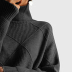 Vivara – Structured Turtleneck Knit