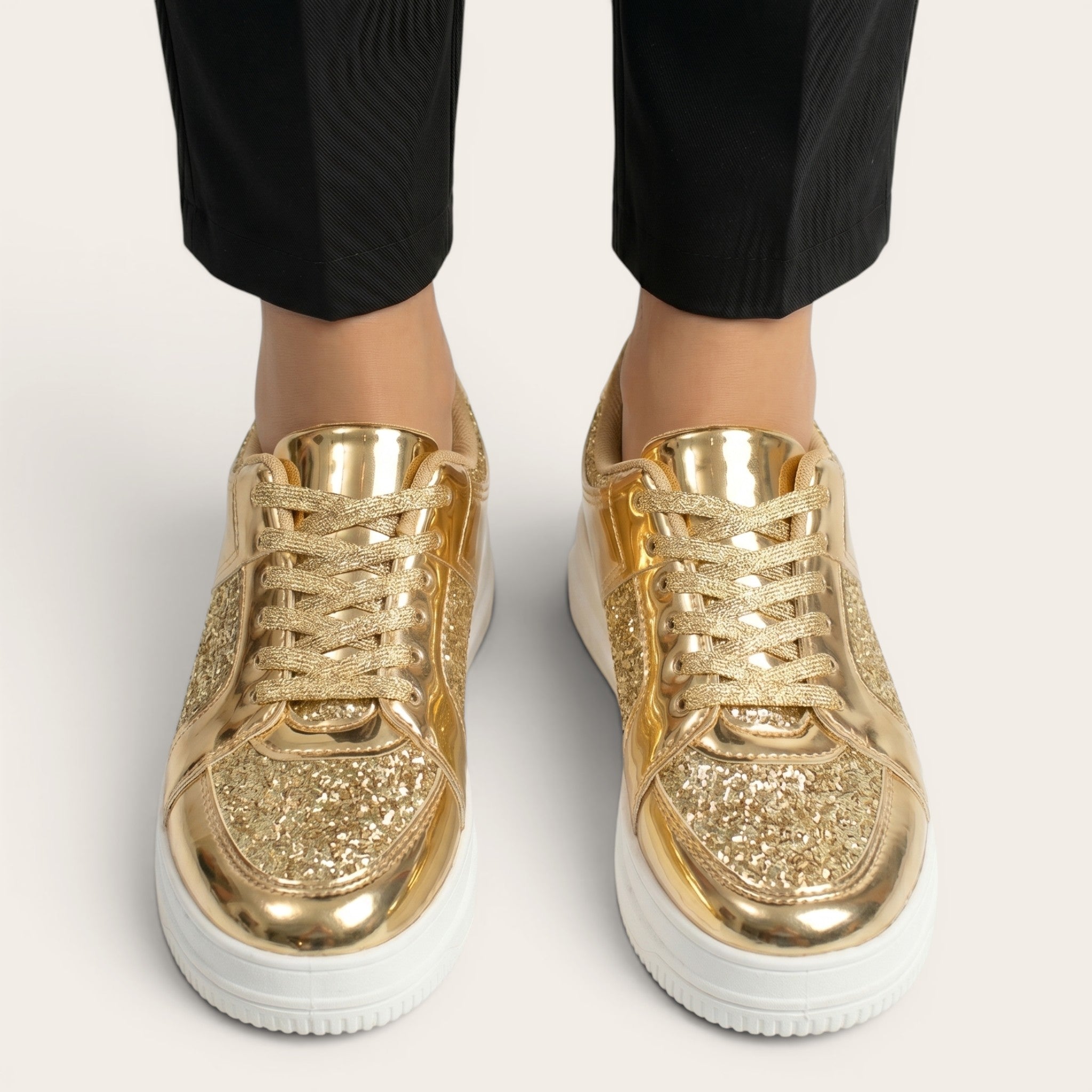 Faynelle – Chic Comfort Walking Shoes