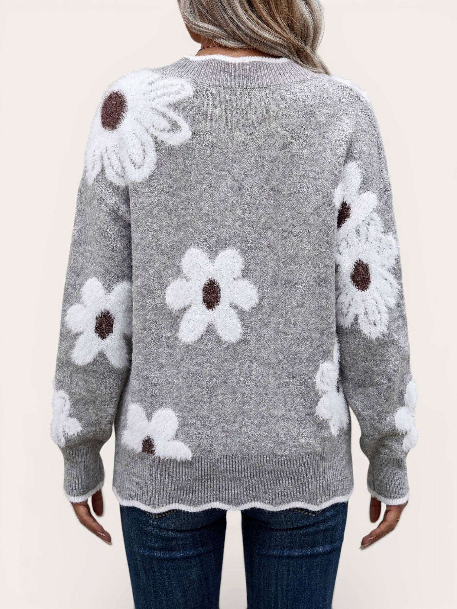Trie – Soft Knit V Neck Sweater