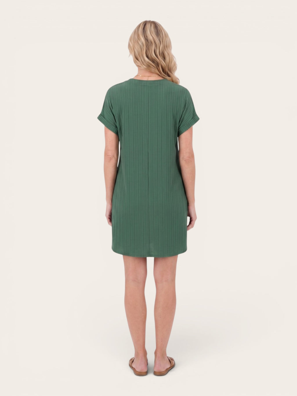 Laura – V-Neck Dress