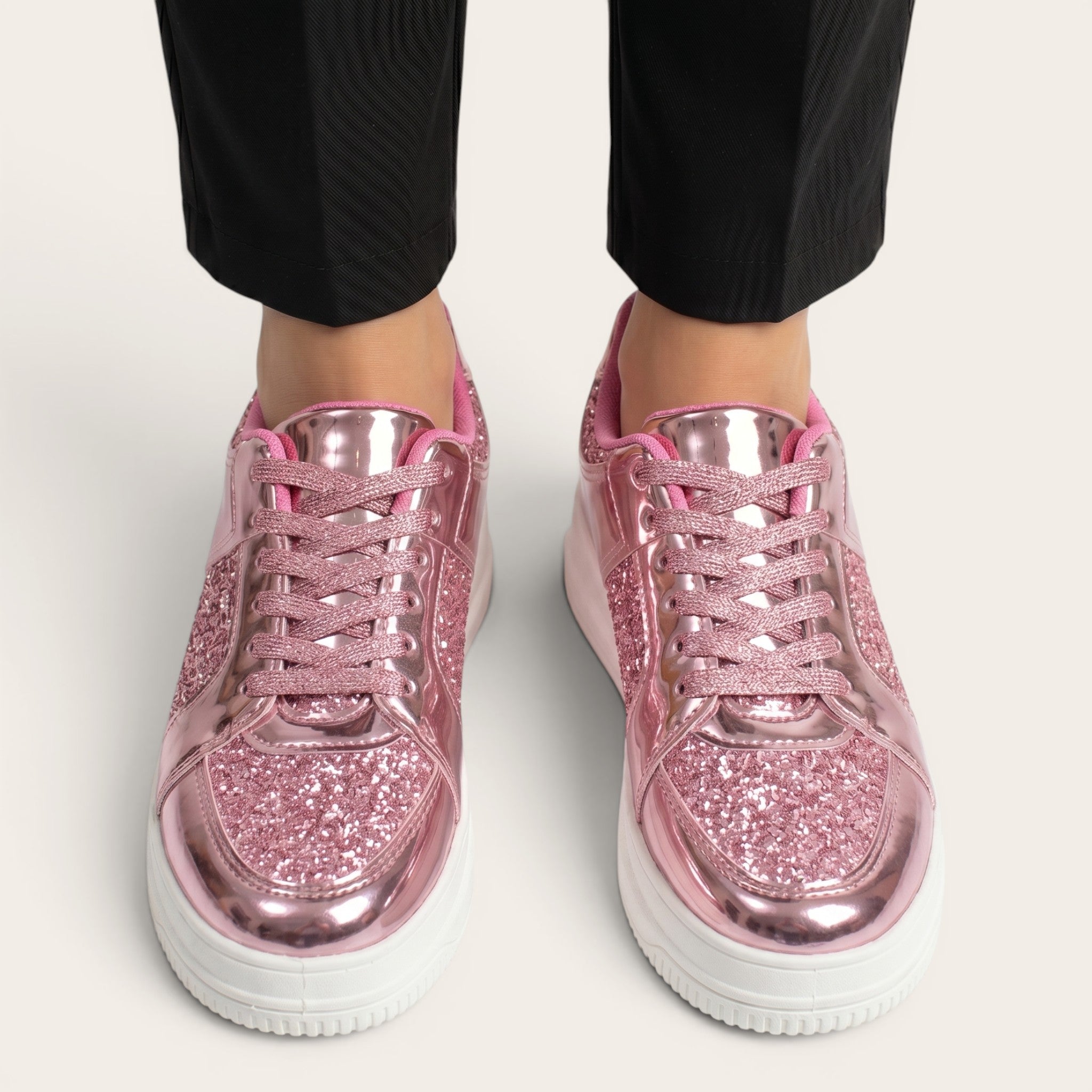 Faynelle – Chic Comfort Walking Shoes