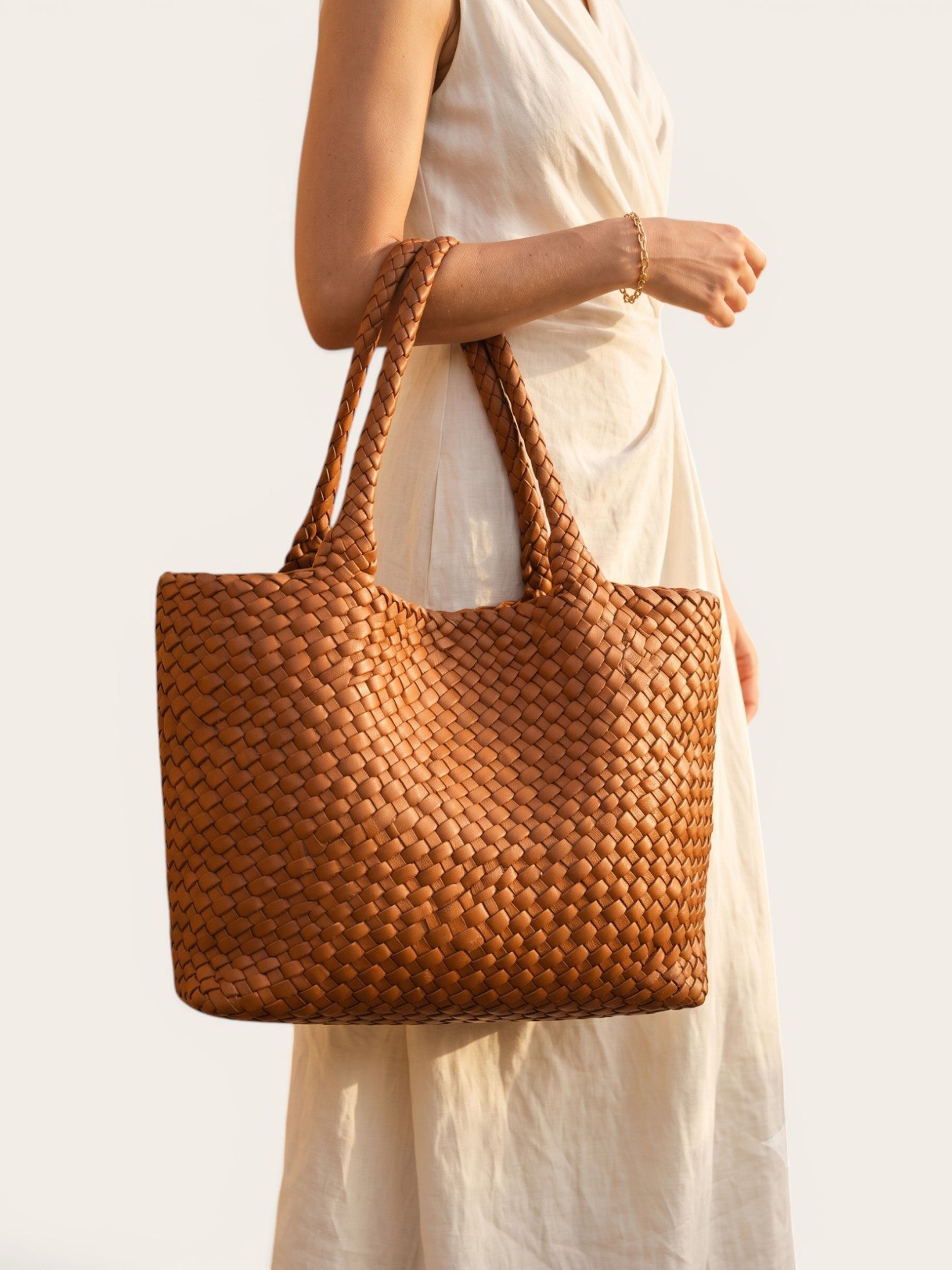 Elira – Woven Everyday Tote Bag