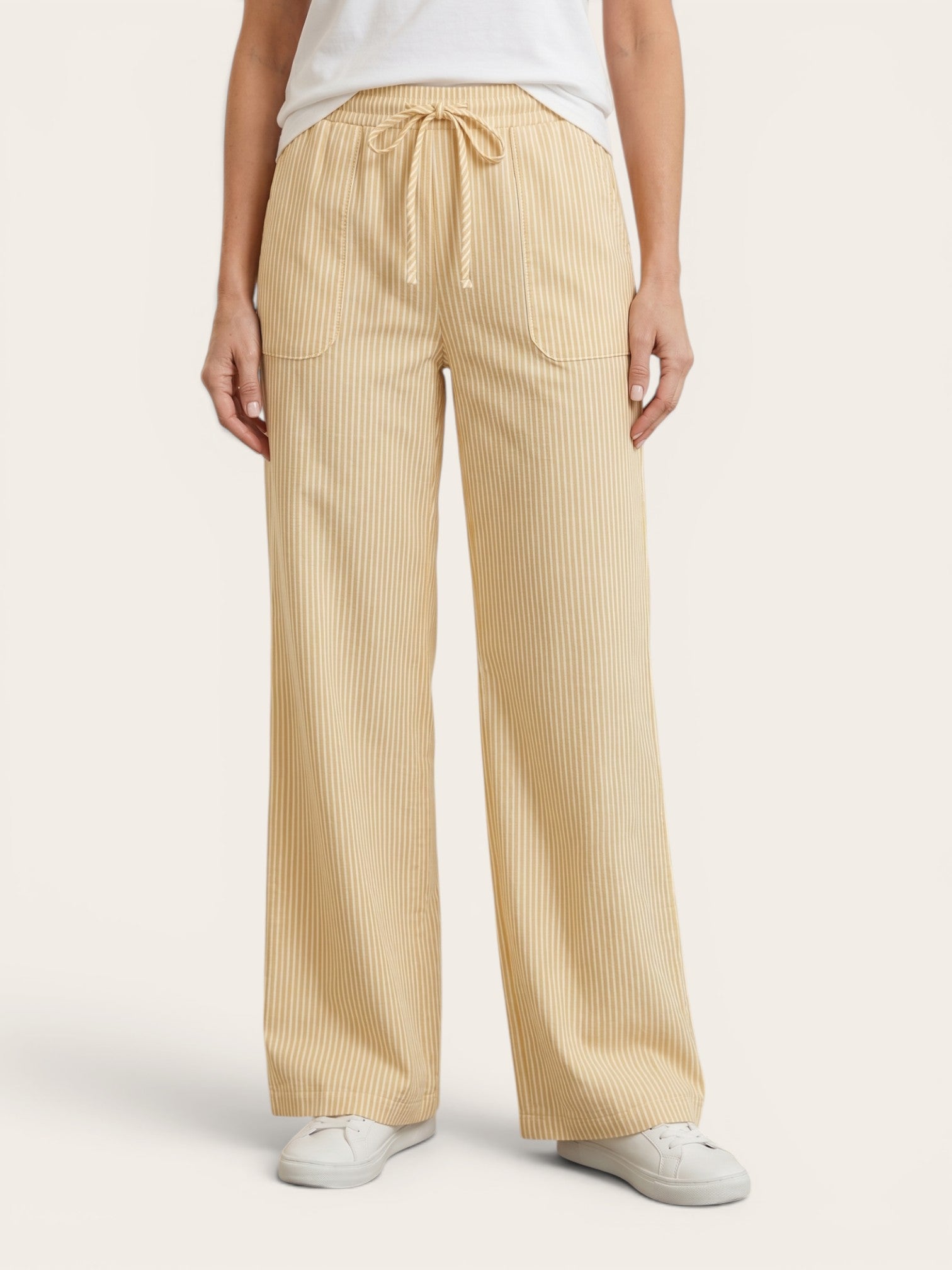 Liora – Striped Wide-Leg Pants