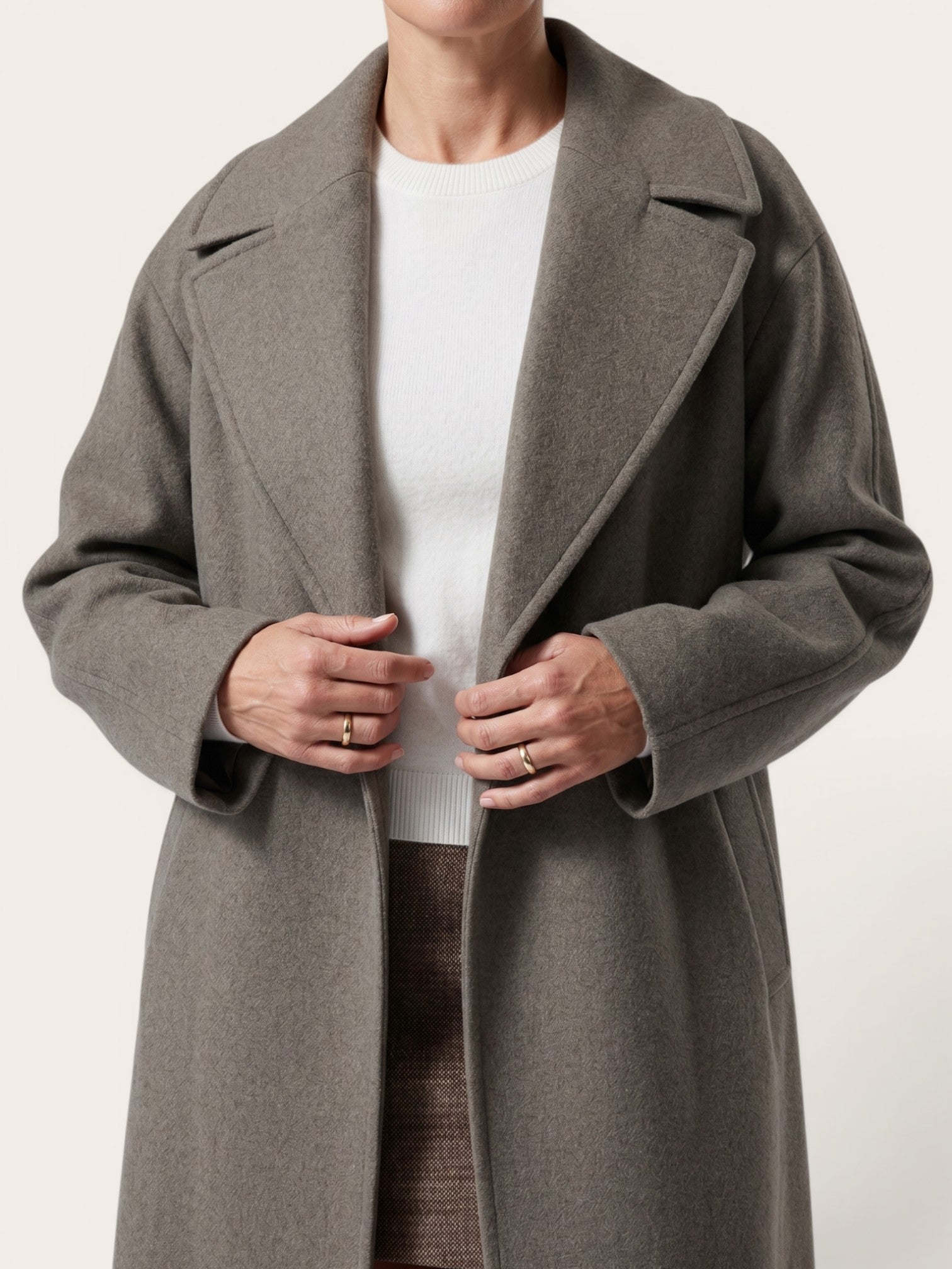 Emilia – Timeless Wool Blend Coat
