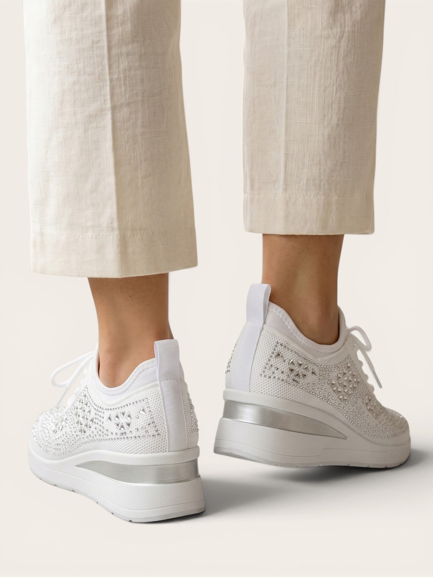 Clara – Supportive Comfort Sneakers