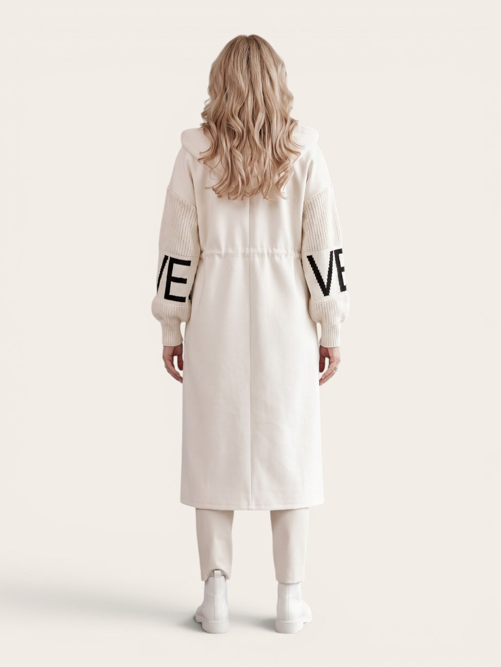 Novelle – Modern Knit Sleeve Coat
