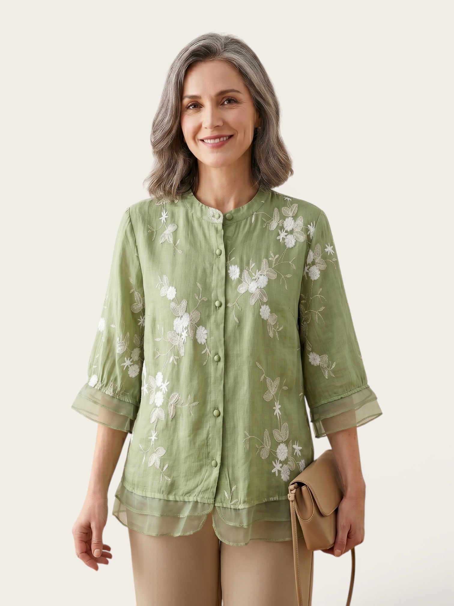 Laurienne – Embroidered Linen Blouse