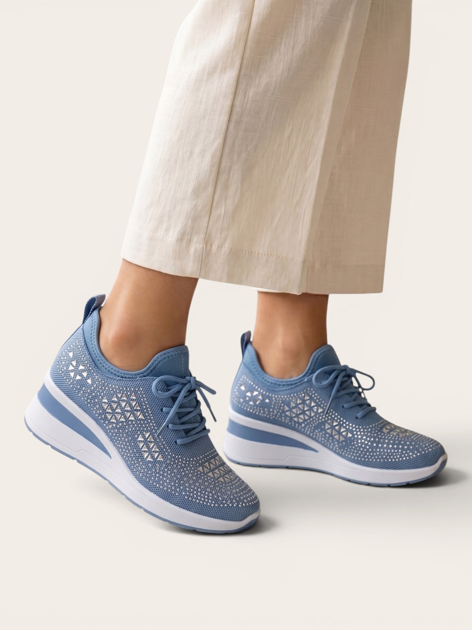 Clara – Supportive Comfort Sneakers
