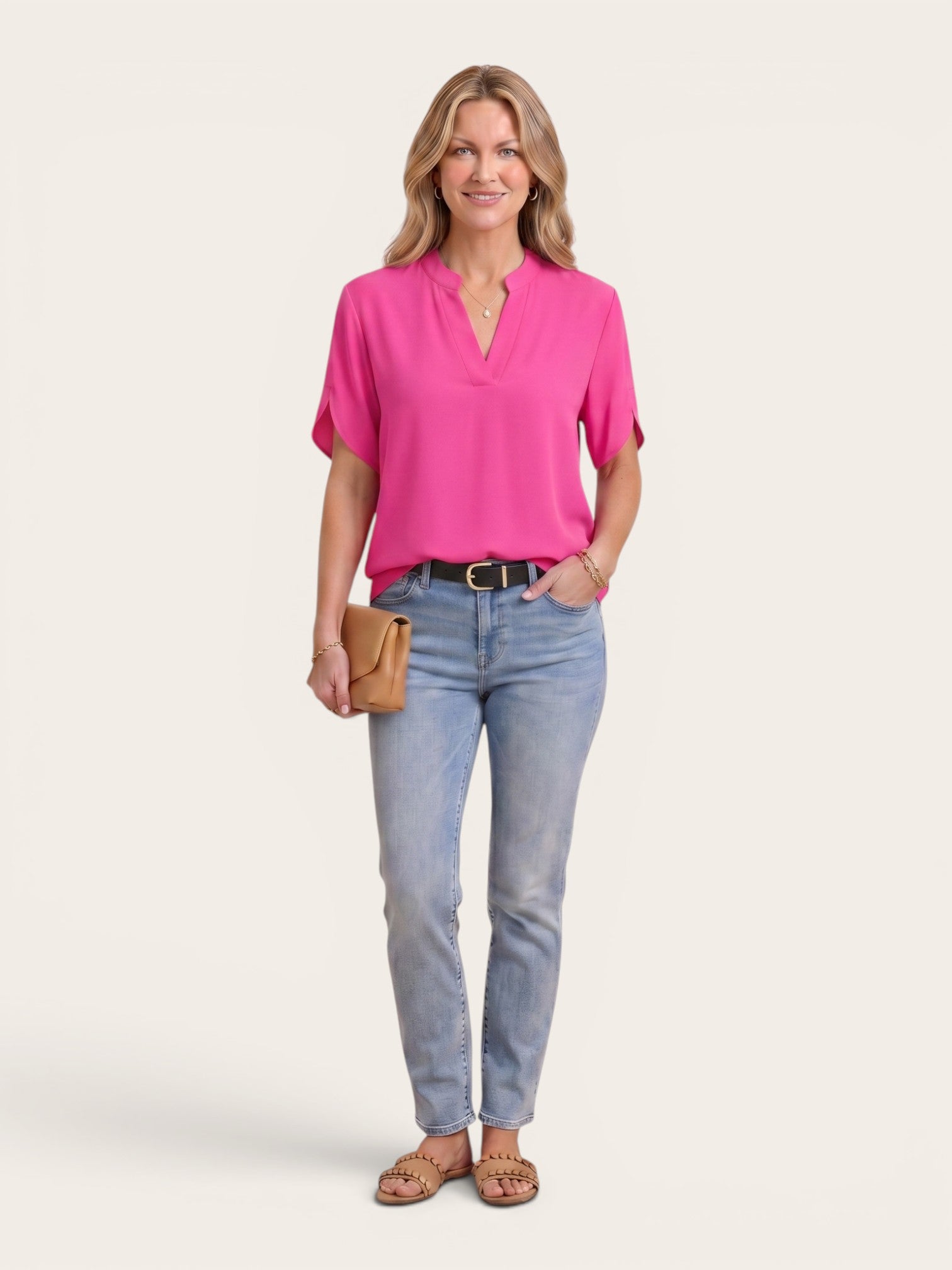 Lina – Effortless V-Neck Blouse