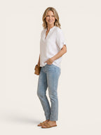 Lina – Effortless V-Neck Blouse