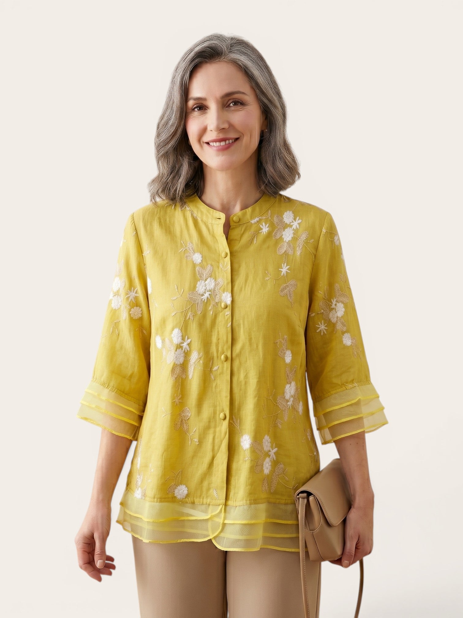 Laurienne – Embroidered Linen Blouse