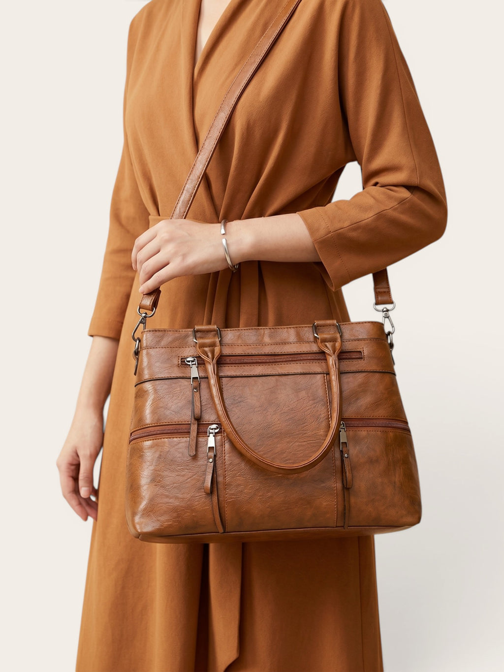 Valira – Timeless Leather Tote