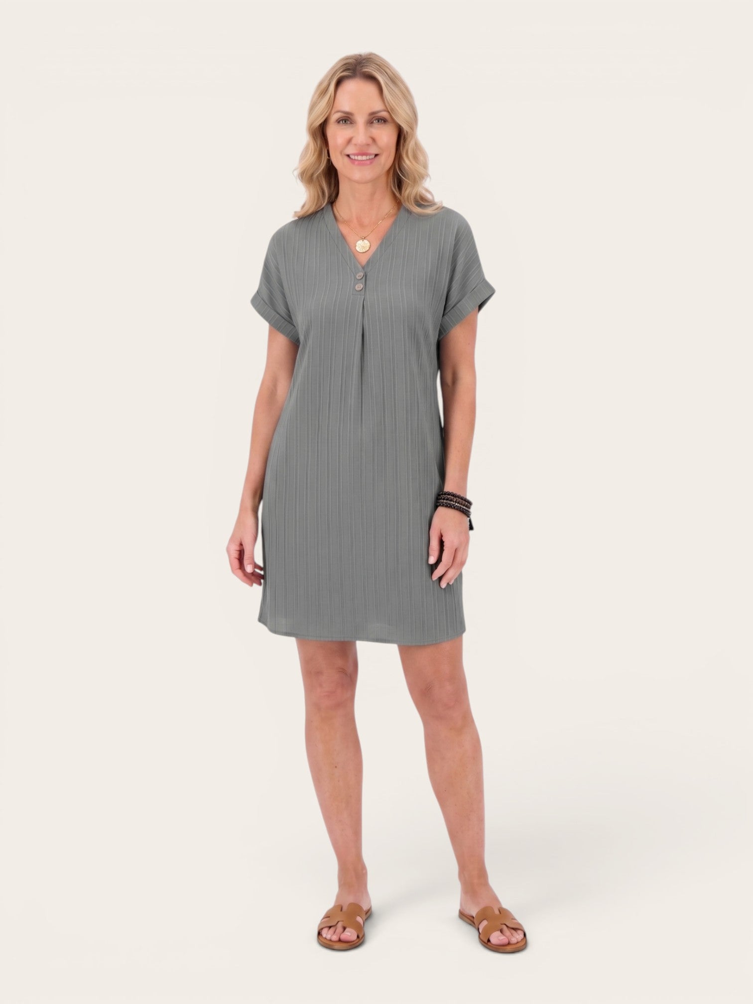 Laura – V-Neck Dress
