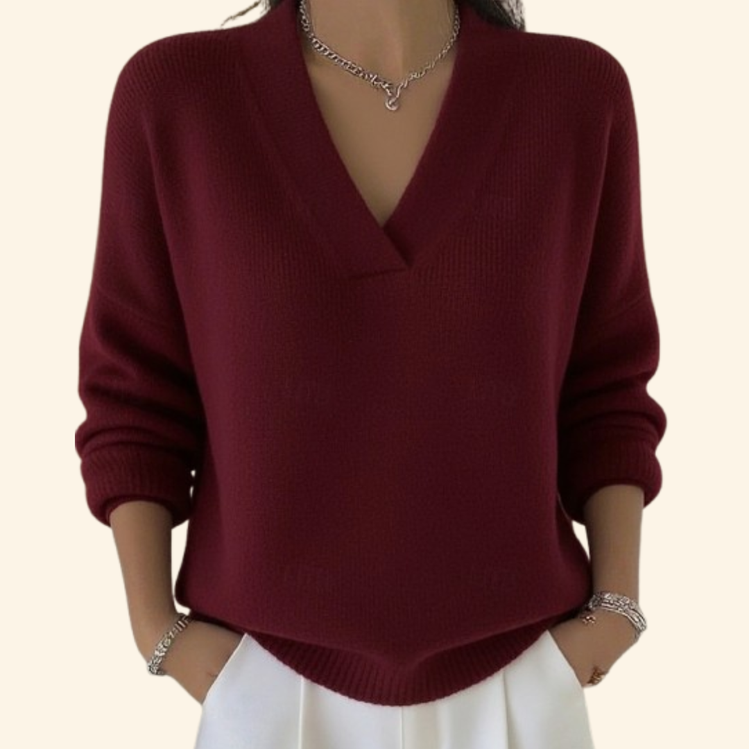 Auvie – Relaxed V-Neck Elegant Knit