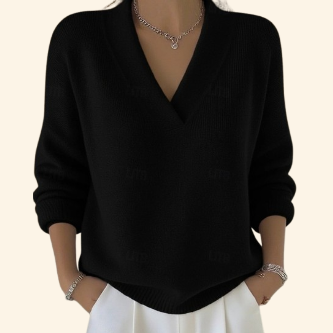 Auvie – Relaxed V-Neck Elegant Knit