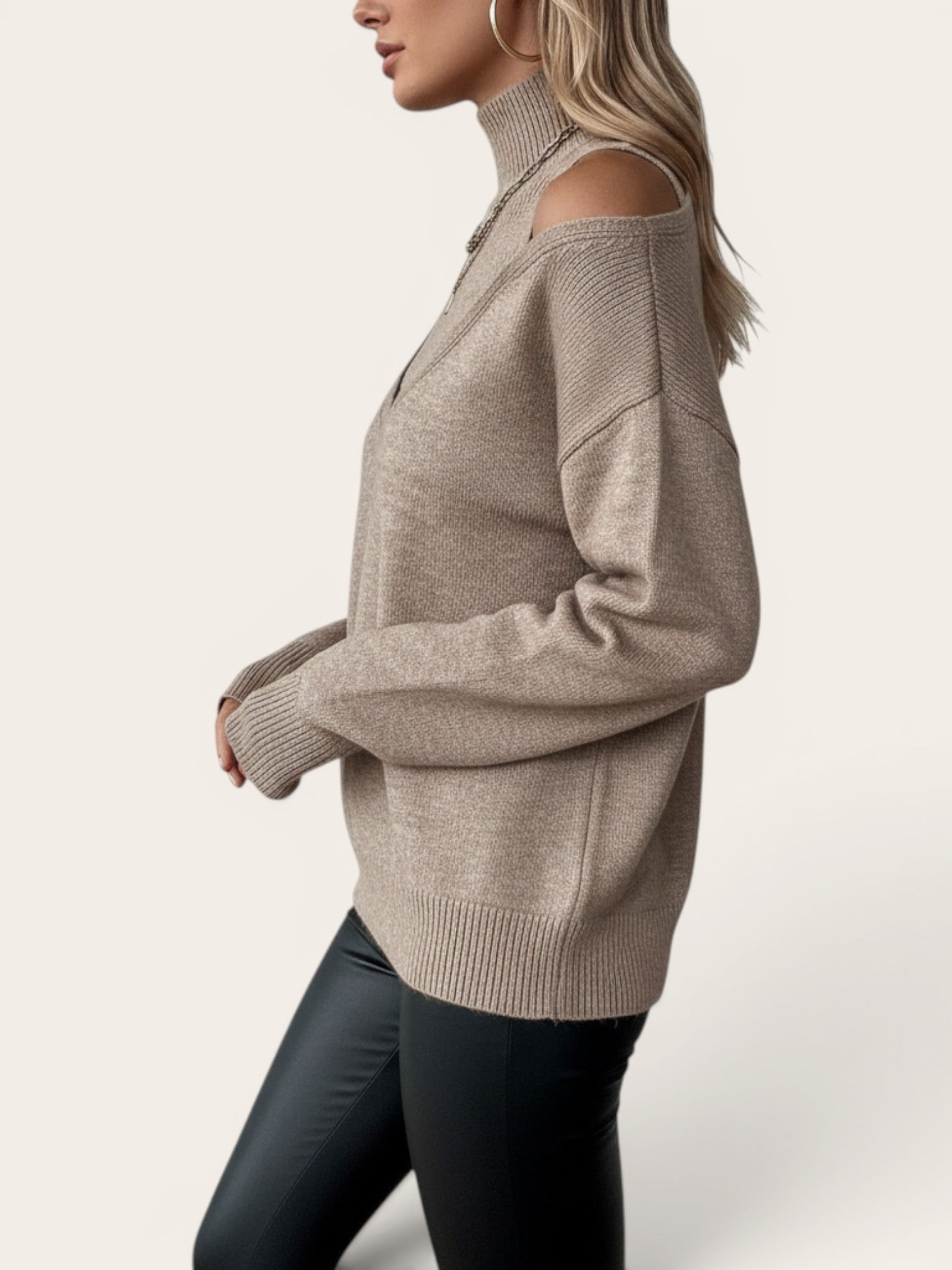 Élise – Elegant Layered Knit Sweater